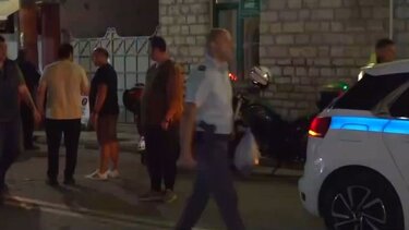 Πώς έγινε το φρικτό δυστύχημα στο κρεοπωλείο - «Βγήκε η κόρη της έξω και φώναζε βοήθεια»