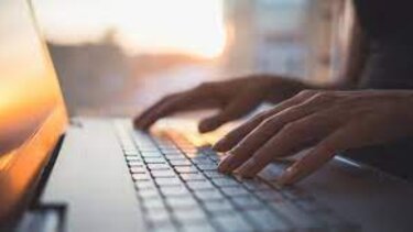 Νέοι, καταρτισμένοι, αλλά ... άνεργοι - Τα στοιχεία για την επαγγελματική εκπαίδευση