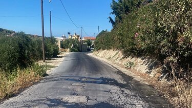 Επιχείρηση καθαρισμού αγροτικών δρόμων στο Ρέθυμνο