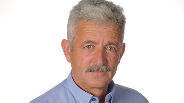 Ο Γιώργος Αθανασάκης απαντά στον Συμεών Μπουτσάκη