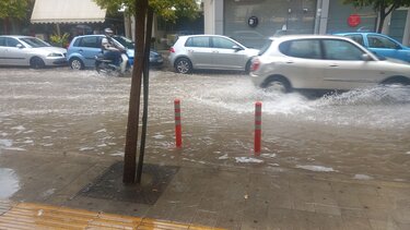 Η ΕΛ.ΑΣ προειδοποιεί για την επικείμενη κακοκαιρία: «Να είστε ιδιαίτερα προσεκτικοί»