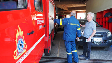 Ο Αλέξης Καλοκαιρινός στην Πυροσβεστική Υπηρεσία: Δέσμευση για ενίσχυση του Δήμου σε θέματα πολιτικής προστασίας