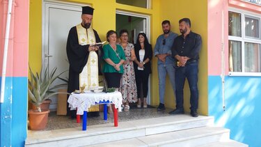 Στον αγιασμό του Παιδικού Σταθμού Ασημίου o Μιχάλης Κοκολάκης