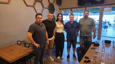 Για το πρόβλημα στο παραλιακό μέτωπο της Ιεράπετρας συζήτησε η Κ.Σπυριδάκη με το Σύλλογο Καφέ - Εστίασης