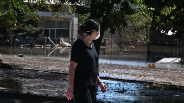 Ψυχικό τραύμα μετά από φυσικές καταστροφές: Πώς μπορεί να αντιμετωπιστεί;