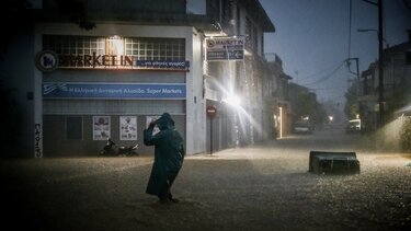 Κακοκαιρία Elias - Βόλος: Πάνω από 300 απεγκλωβισμοί από την Πυροσβεστική