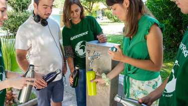 “Ραντεβού στις βρύσες” από τη Greenpeace