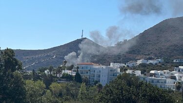 Στις φλόγες "τυλίχτηκε" ταξί!