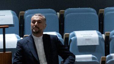 Ιράν: «Με το δάχτυλο στη σκανδάλη» οι οργανώσεις σε Λίβανο και Παλαιστίνη