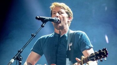 Η ιστορία του τραγουδιστή Τζέιμς Μπλαντ σε ντοκιμαντέρ