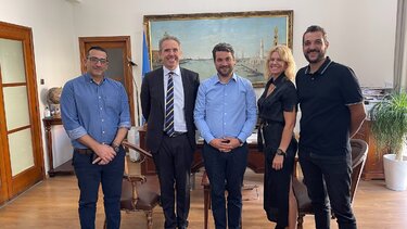 Επαφές του πρέσβη της Σουηδίας στα Χανιά 