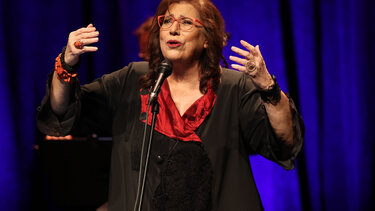 Συναυλία με την Μαρία Φαραντούρη και τον Μύρωνα Μιχαηλίδη στο πιάνο