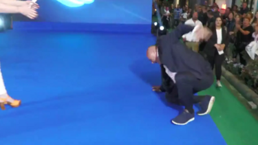 Η τούμπα του Μπέου στην προεκλογική του ομιλία