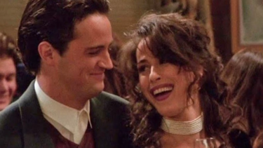 Μάθιου Πέρι: Η "Τζάνις" θρηνεί τον χαμό του "Τσάντλερ"