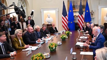 Λακωνικές οι δηλώσεις Μπάιντεν μετά τη σύνοδος ΗΠΑ-ΕΕ στον Λευκό Οίκο