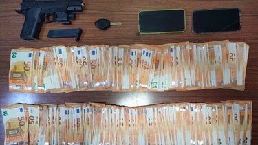 Συνελήφθησαν δύο γυναίκες για τηλεφωνικές απάτες