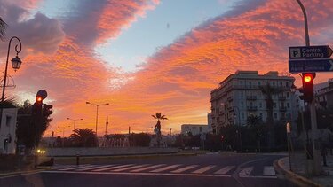 Καλημέρα με όμορφα χρώματα...