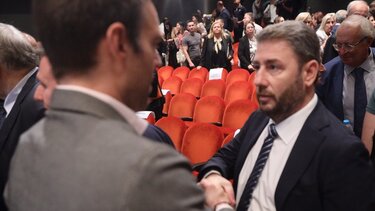 Δημοσκόπηση: Πίσω από το ΠΑΣΟΚ ο ΣΥΡΙΖΑ - Απογοήτευση για Κασσελάκη