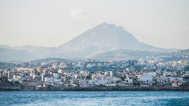 "Γολγοθάς" οι συμβολαιογραφικές πράξεις στο Ηράκλειο- Πού "κολλάει" η διαδικασία