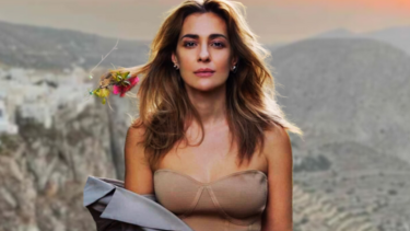 Νατάσσα Μποφίλιου για την αφαίρεση της λέξης «χοντρή» από το τραγούδι «Άδωνις»: «Είναι λίγο επικίνδυνο»