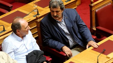 "Ο Γιώργος είναι πονηρός..." - Αιχμηρή απάντηση Πολάκη σε Σταθάκη