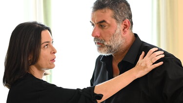 ΣΑΣΜΟΣ: Μυστικά, συνομωσίες, συλλήψεις και μια απόπειρα δολοφονίας