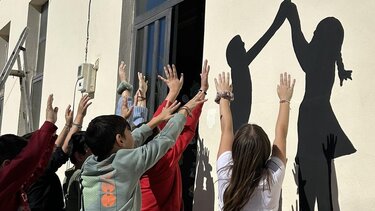 Ένα ξεχωριστό μήνυμα από μικρούς μαθητές στο Σοκαρά - Φωτογραφίες