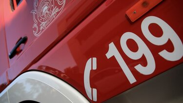 "Λαμπάδιασε" σταθμευμένο αυτοκίνητο