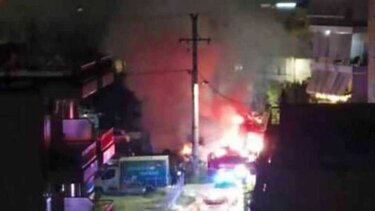 Πάτρα: Ανατίναξαν βανάκι, τα ξημερώματα, με εμπρηστικό μηχανισμό