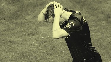 Περίγελος: Παίκτες που δεν αντέχουν τη φανέλα του ΟΦΗ!