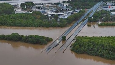 Στο έλεος κροκόδειλων βυθισμένη πόλη της Αυστραλίας
