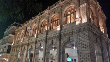 Ένωση Ιδιωτικών Υπαλλήλων: "Να αποσυρθεί η πρόταση της δημοτικής αρχής για τα τέλη"