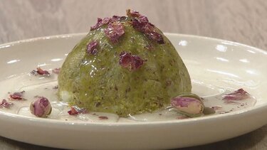 Γλύκισμα με κελυφωτό φιστίκι και κρέμα βανίλιας