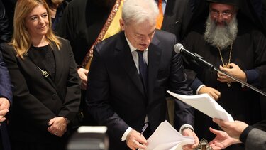 Επέλεξε ένα διαφορετικό τελετουργικό ο Καλοκαιρινός στην ορκομωσία! Γιατί το έκανε;