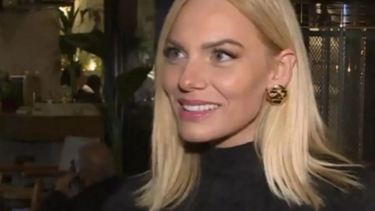 Ιωάννα Μαλέσκου: «H μητρότητα με έχει αλλάξει τελείως, είναι σαν να ξαναγεννήθηκα»