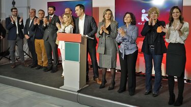 Νέα Αριστερά - ΣΥΡΙΖΑ: «Ντιμπέιτ» με ενδιάμεσο τον Τσίπρα - Η πρεμιέρα στο Σεράφειο και οι Ευρωεκλογές