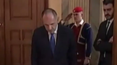 Tι λένε οι συνεργάτες του Γεραπετρίτη για την... κίνηση υπόκλισης στον Ερντογάν