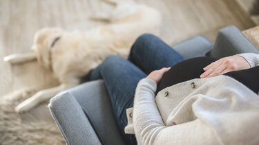 Πώς αλλάζει ο γυναικείος εγκέφαλος στην εγκυμοσύνη; Τι δείχνει έρευνα 