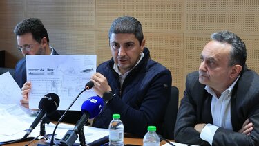 Αυγενάκης: Με πράξεις στηρίζουμε την κτηνοτροφία - Τι είπε για τον ΟΠΕΚΕΠΕ 