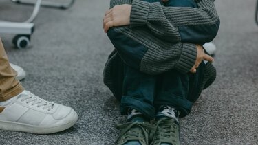 "Νεανική παραβατική συμπεριφορά και βία στα σχολεία"