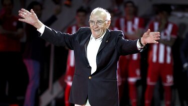 Πένθος στο ελληνικό ποδόσφαιρο - Έφυγε από τη ζωή ο Γιώργος Δαρίβας