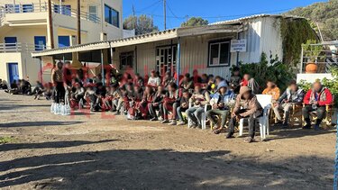 117 οι μετανάστες στους Καλούς Λιμένες - Δείτε φωτογραφίες