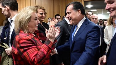 Οι δύσκολες ... αποστολές του Άδωνι