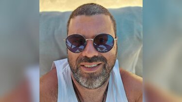 "Εσβησε" το χαμόγελο του Πέτρου