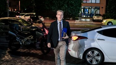 Ξεκίνησε η ενημέρωση των βουλευτών της ΝΔ για τα ομόφυλα ζευγάρια