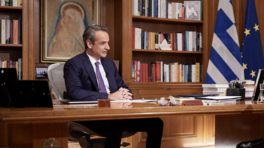 Μητσοτάκης: "Όχι" στην παρένθετη μητέρα - Δε θα θέσω θέμα κομματικής πειθαρχίας 