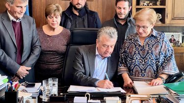 Έπεσαν οι υπογραφές για τον Αμαριώτικο δρόμο