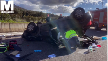 Ιόνια Οδός: Νεκρός οδηγός μετά από ανατροπή αυτοκινήτου