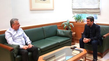 Τον Σταύρο Αρναουτάκη επισκέφθηκε ο Δήμαρχος Χανίων