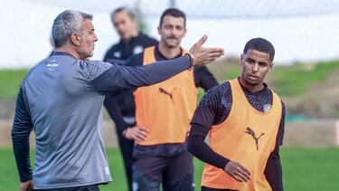 ΟΦΗ: Η «πρώτη» του Δέλλα και η ορμή του κόσμου